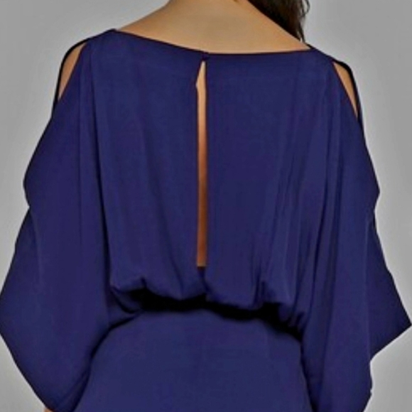 FOREVER21 Blue open shoulder kimono sleeve mini dress PRELOVED - Picture 2 of 8